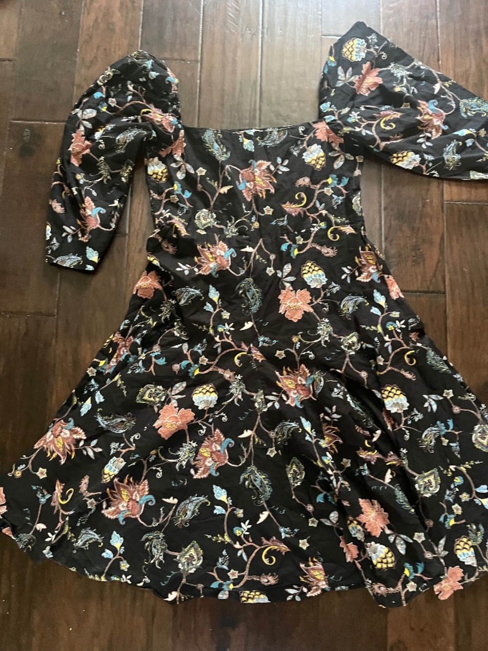 Mille Black Floral Square-Neck Puff Sleeve Midi Dress